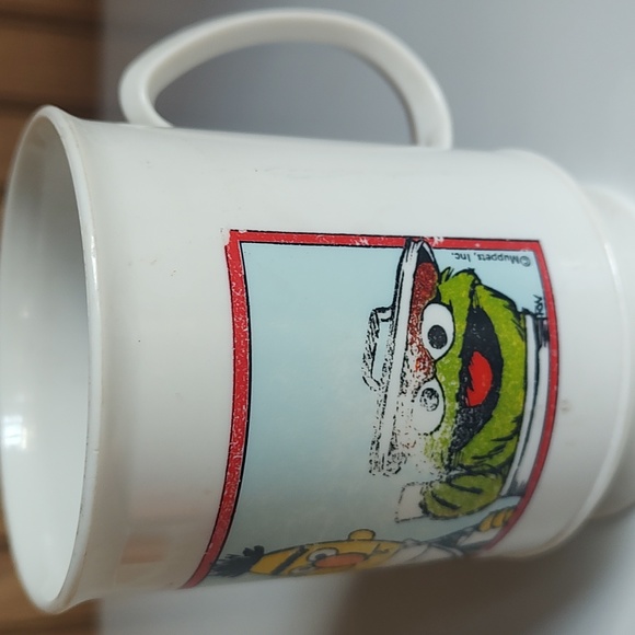 Vintage Sesame Street coffee cup - Picture 3 of 9